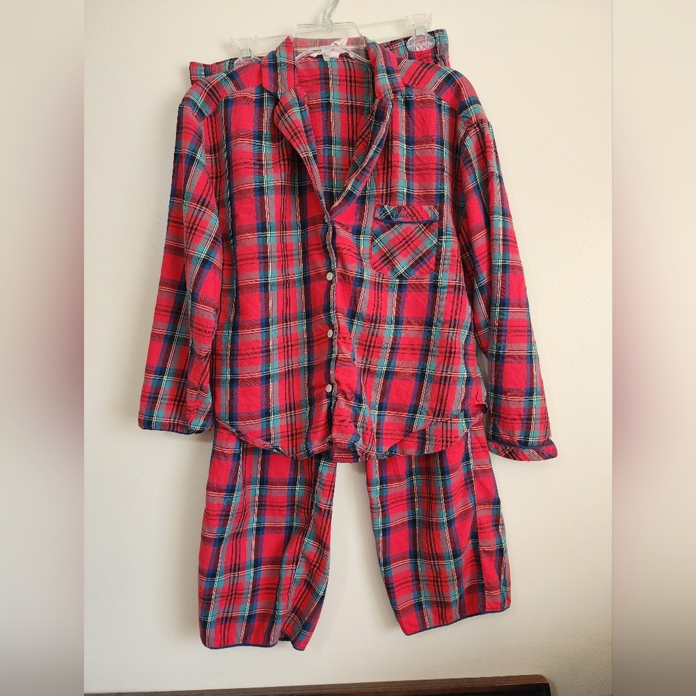 Victoria Secret Womens Pajamas - Red and Blue